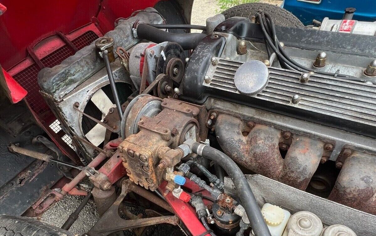 1969 Jaguar EType engine Barn Finds