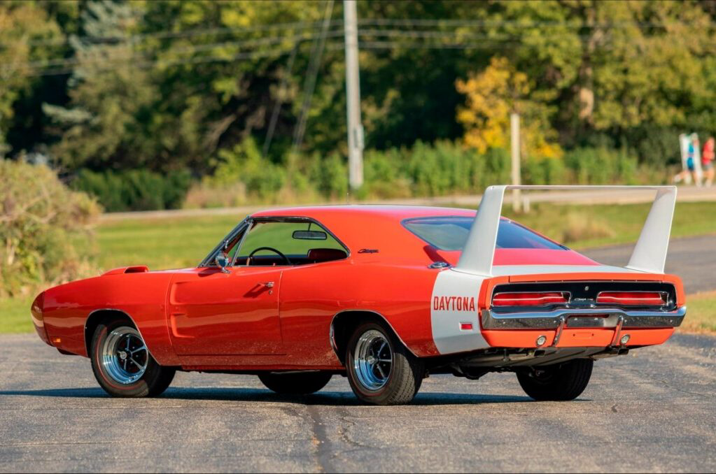 Dodge Daytona Barn Finds