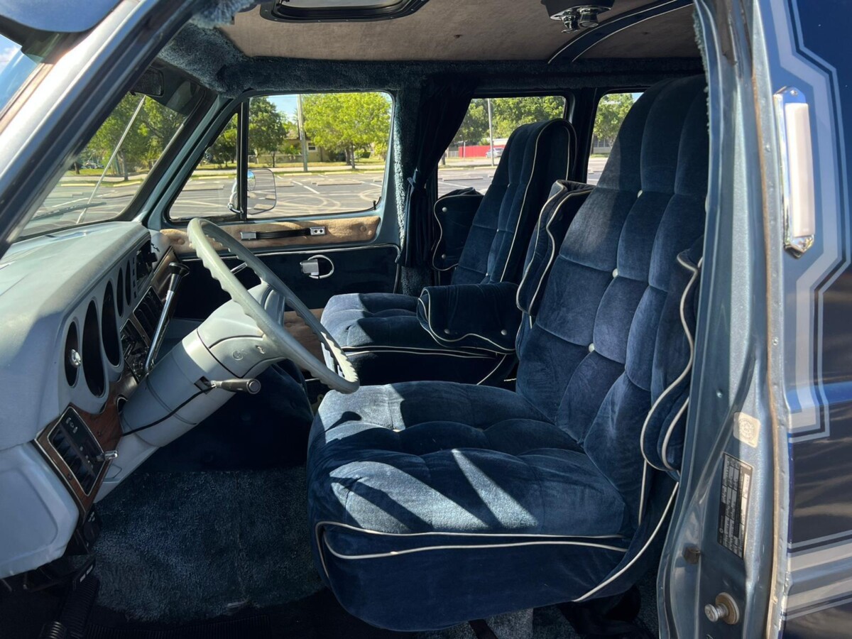 dodge van front seats Barn Finds