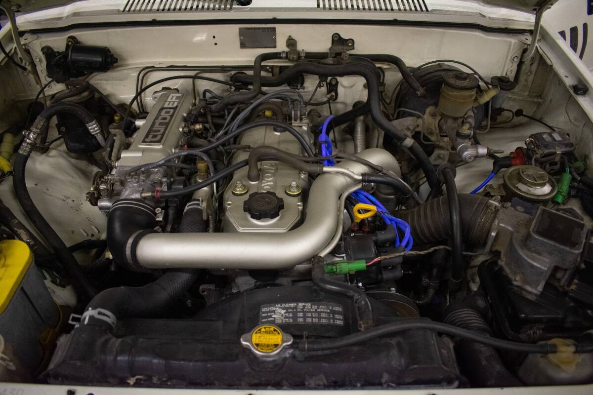 toyota pickup engine | Barn Finds