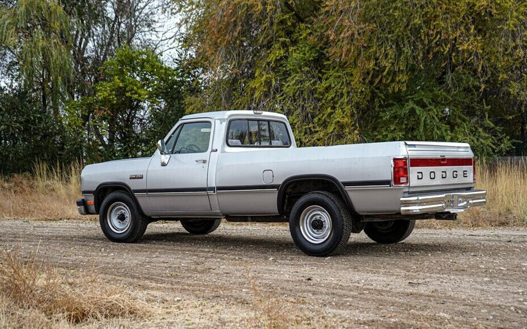 111322 – 1991 Dodge Ram 250 LE Cummins Turbo Diesel – 3 | Barn Finds