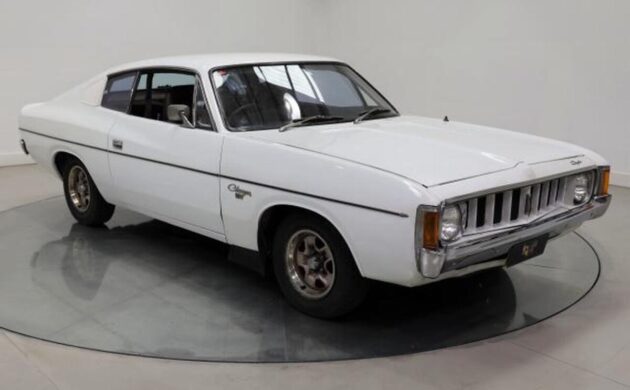 Police Edition: 1976 Chrysler Valiant Charger 770 | Barn Finds