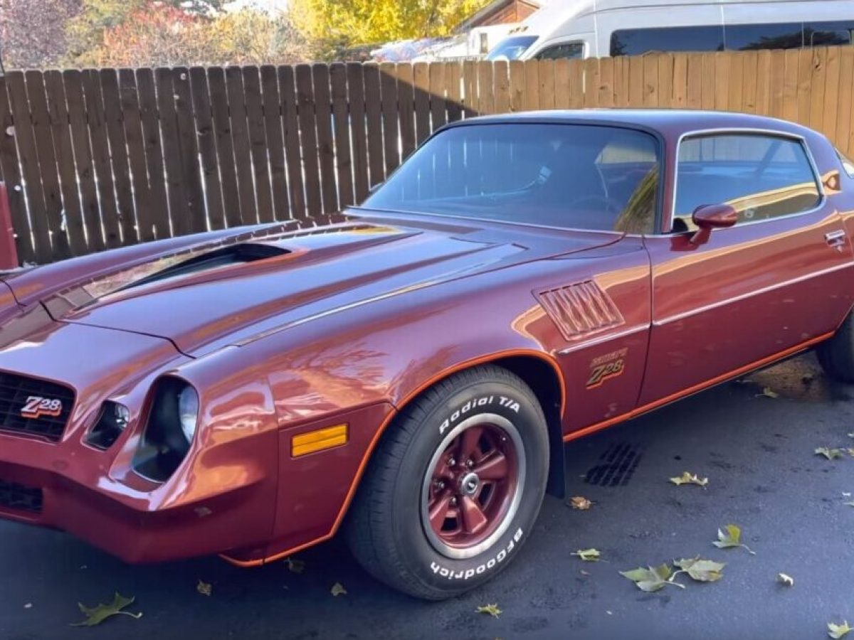 1978-Chevrolet-Camaro-Z28-