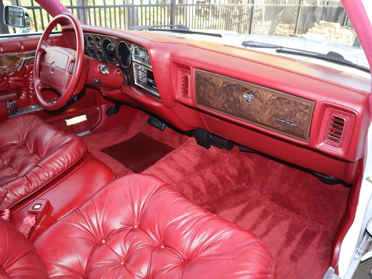 1989 chrysler new yorker interior