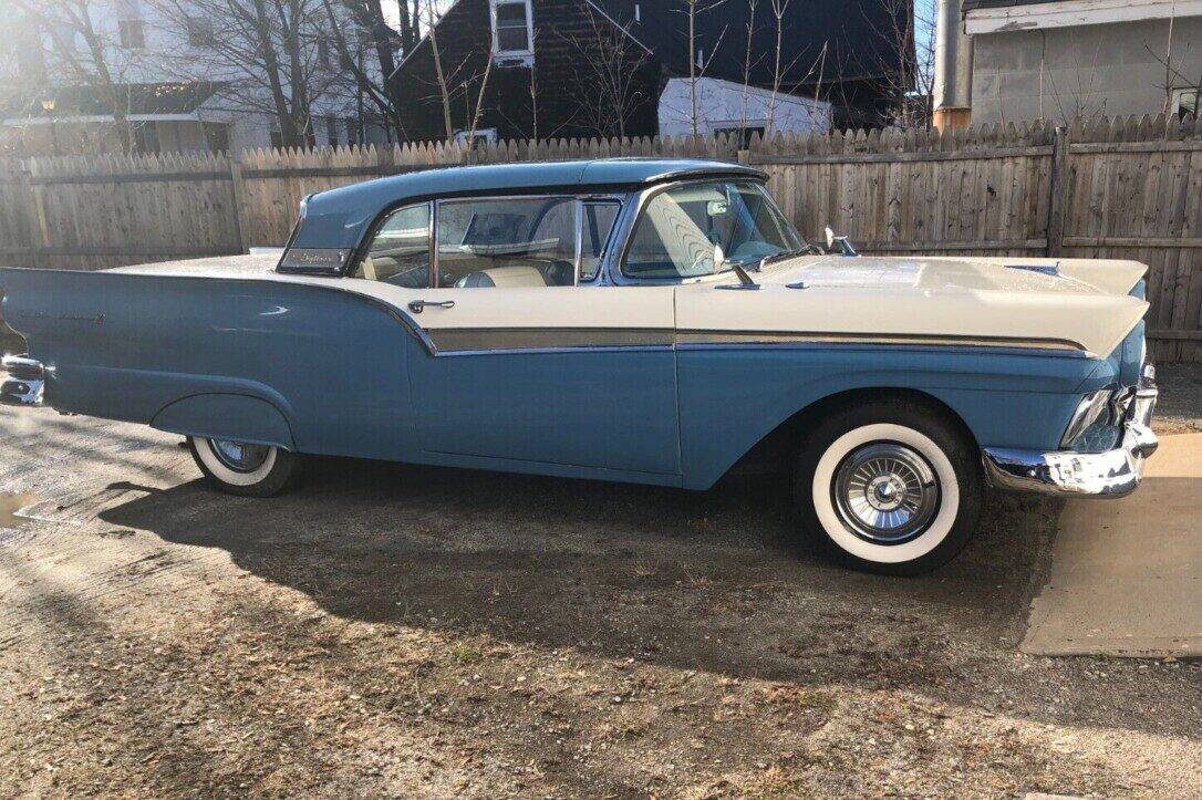 1957 Ford Fairlane 500 Skyliner 5 | Barn Finds