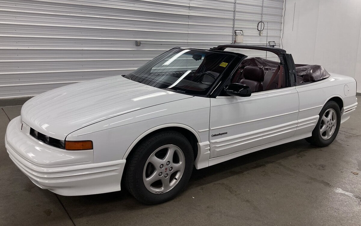 26k Miles 1994 Oldsmobile Cutlass Supreme S Convertible Barn Finds