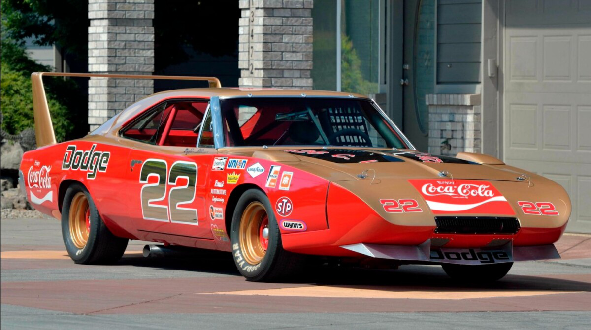 200 Mph Restoration: 1969 Dodge Charger Daytona | Barn Finds