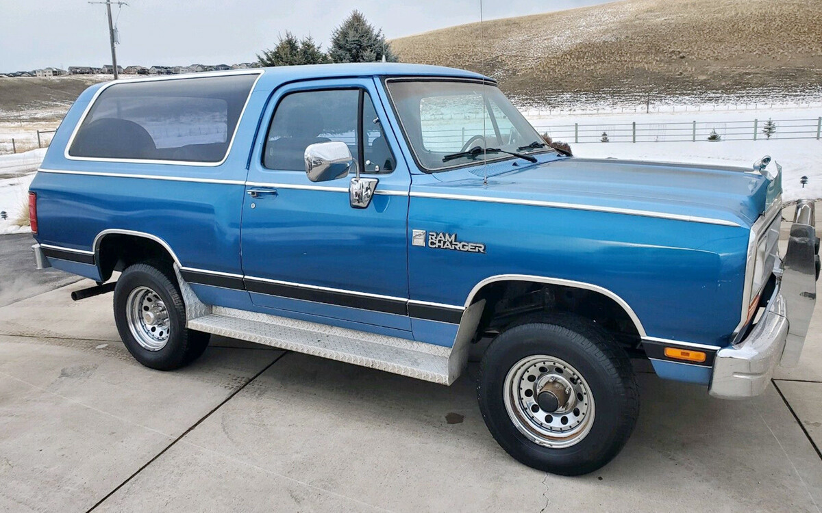 Nicest One Left? 1988 Dodge Ramcharger 4×4 | Barn Finds