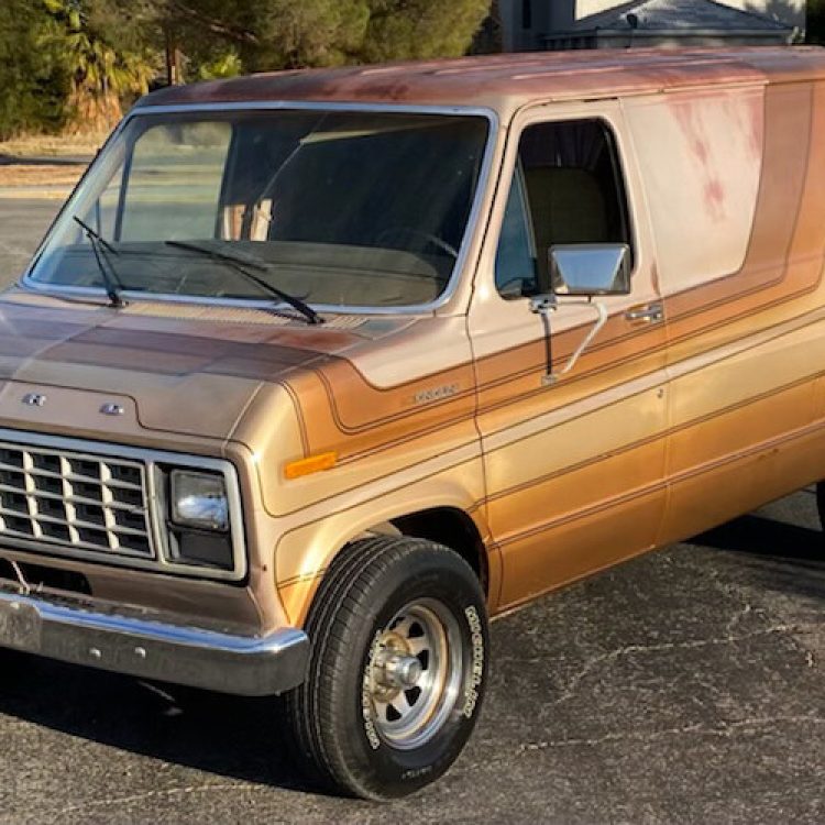 California 4-Speed: 1982 Ford Econoline Shorty | Barn Finds