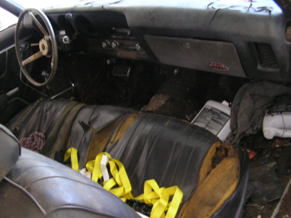 1969 Pontiac GTO Judge Ram Air IV Photo 20 | Barn Finds