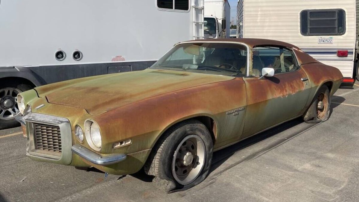 Custom 1971 Chevrolet Camaro \, image size:1200x675