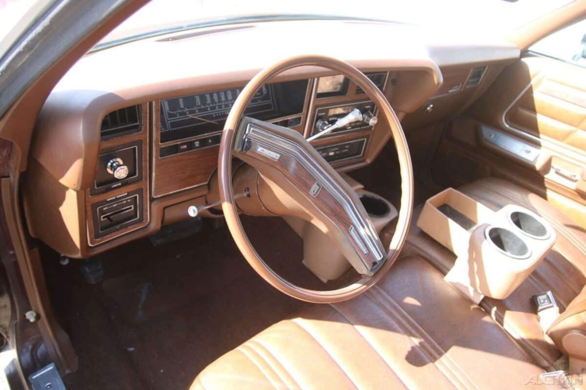 Ford Ltd Country Squire Barn Finds