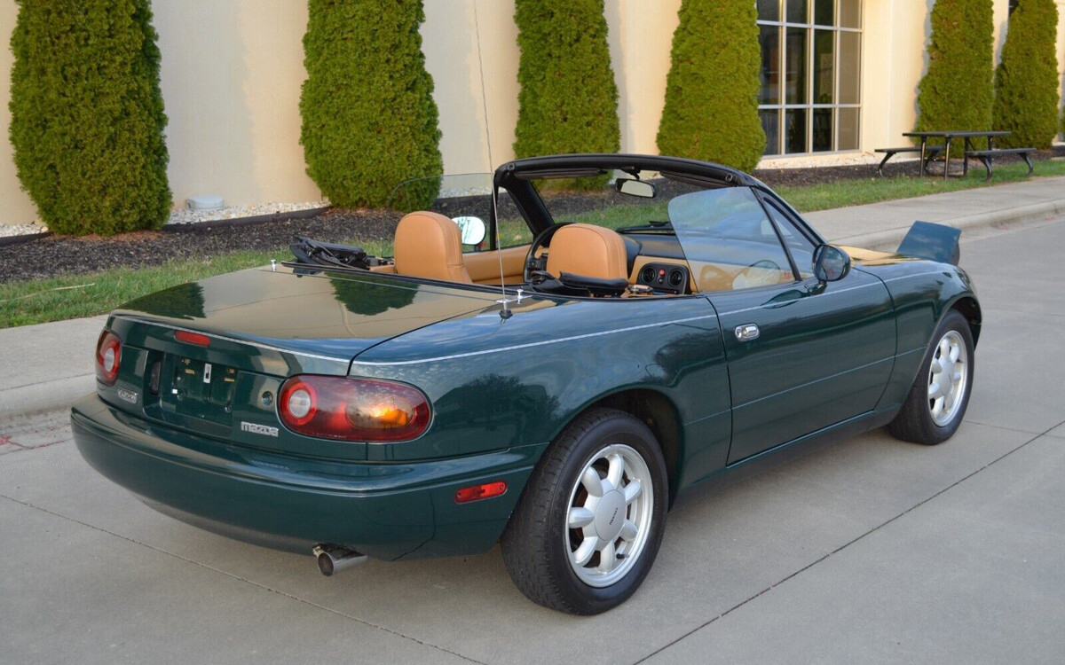 040123 – 1991 Mazda MX-5 Miata SE – 3 | Barn Finds