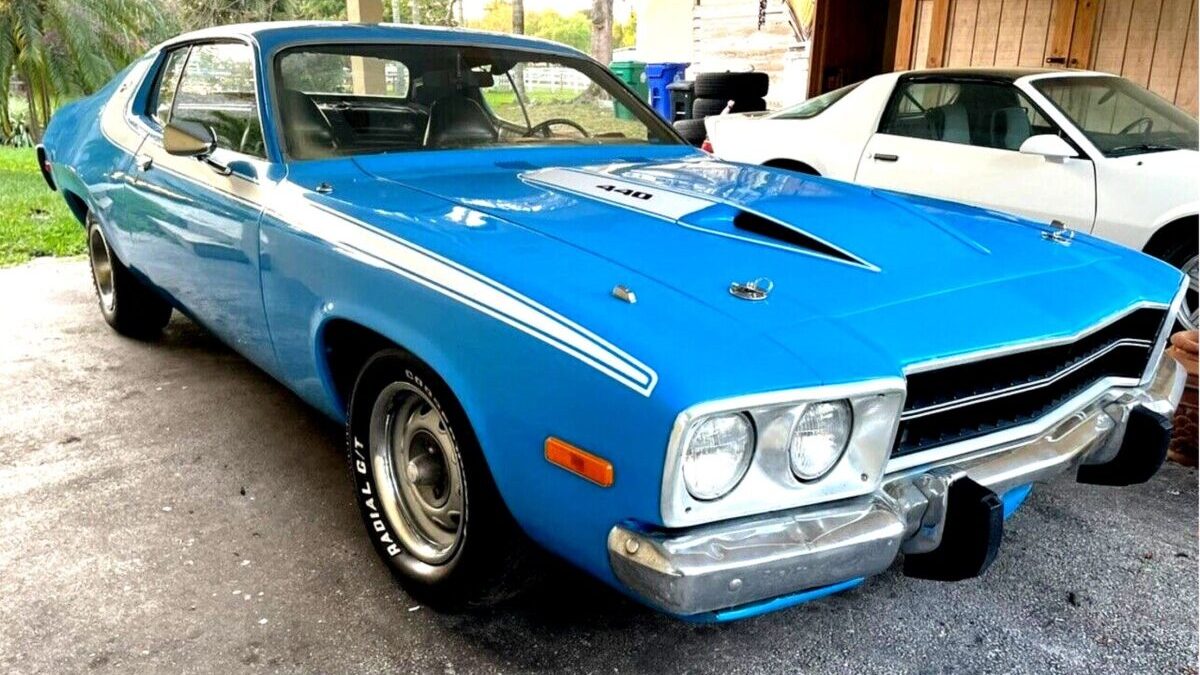 Rare 440: 1973 Plymouth Road Runner | Barn Finds