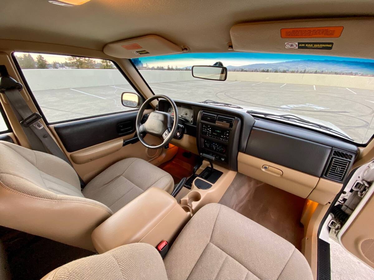 Cherokee Interior Barn Finds