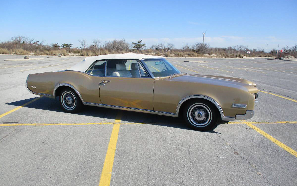 Oldsmobile Delta Convertible Barn Finds