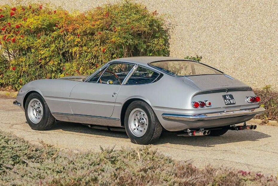 1967 Ferrari 365 GTB 4 Photo 5 | Barn Finds