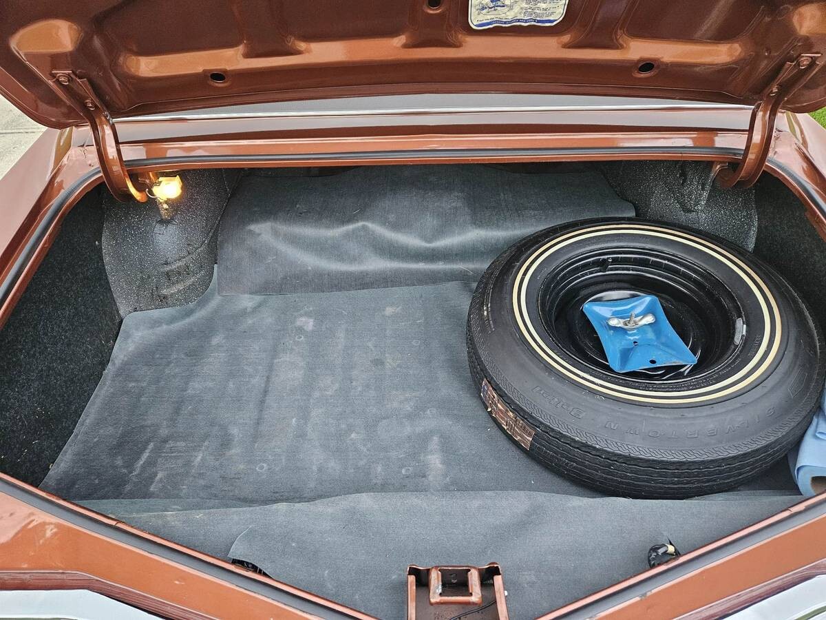1971 Pontiac Grand Prix trunk Barn Finds