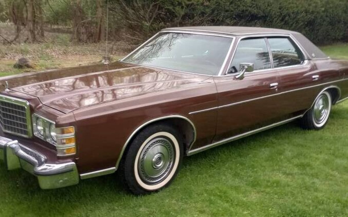 21K Original Miles! 1976 Ford LTD | Barn Finds