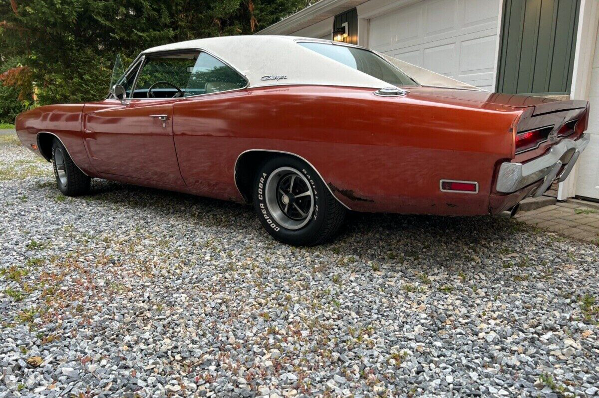 1970 Dodge Charger 5 | Barn Finds