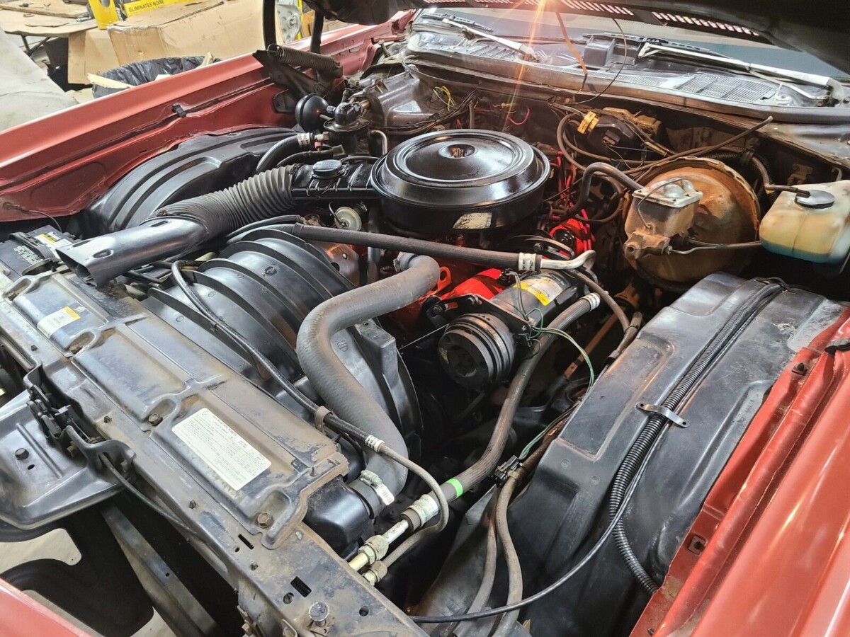 1976 Chevrolet Monte Carlo Landau 4 | Barn Finds