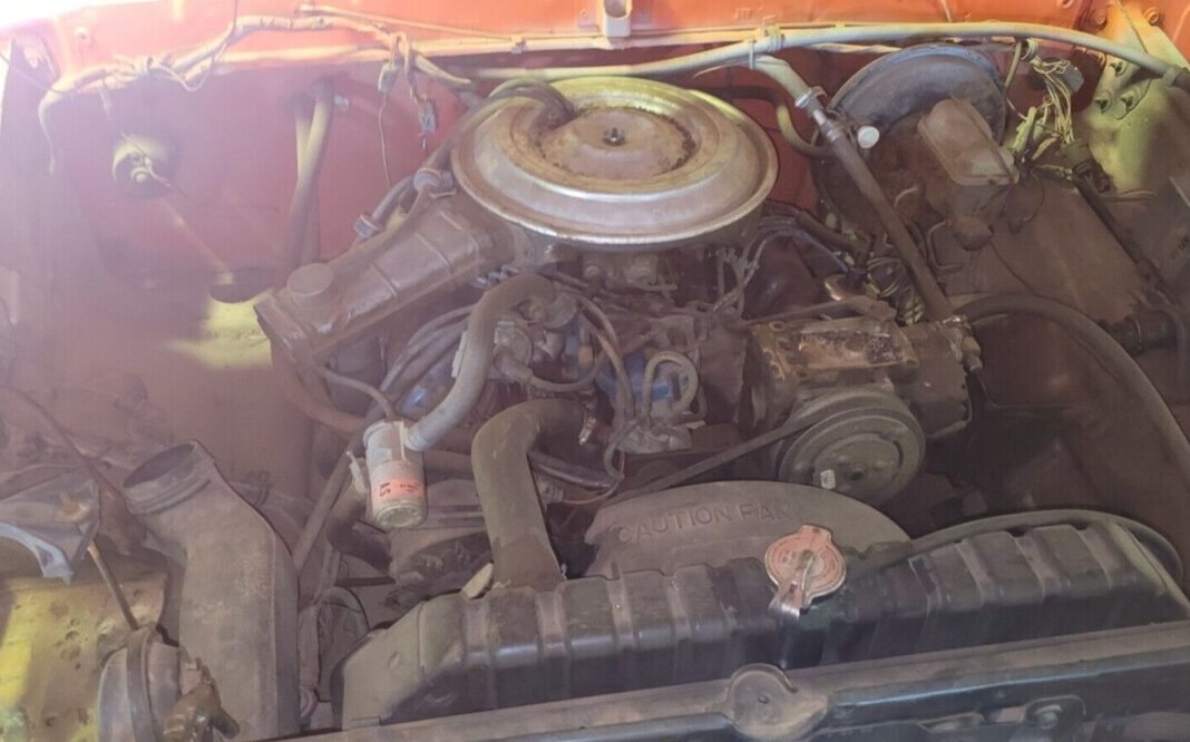 1979 Bronco engine Barn Finds