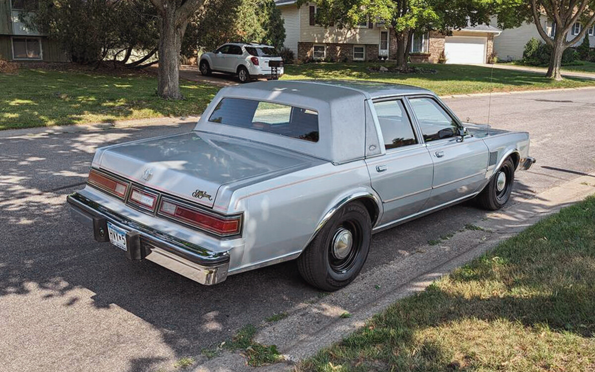 Chrysler Fifth Avenue Barn Finds