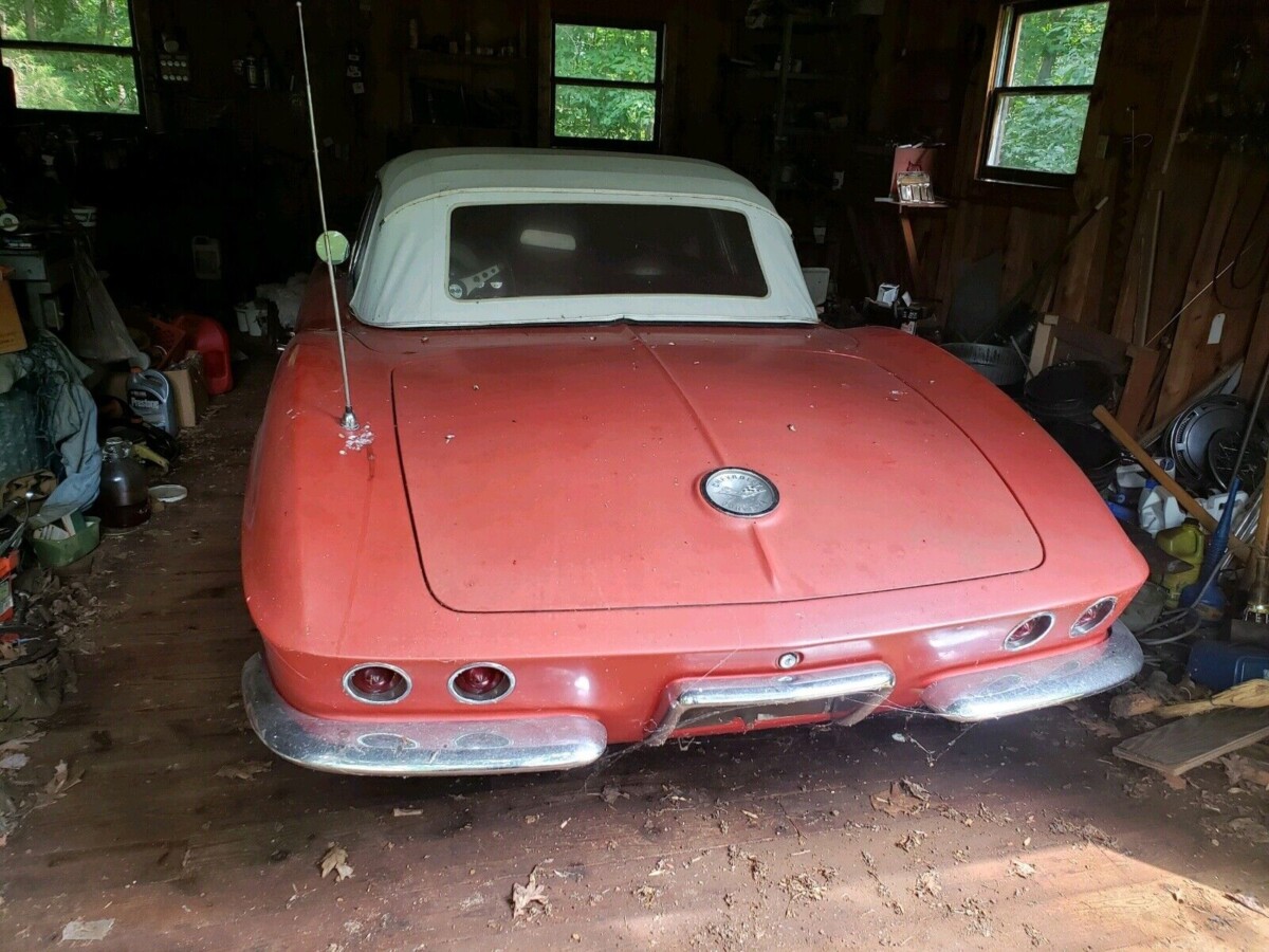 1961 corvette online hubcaps