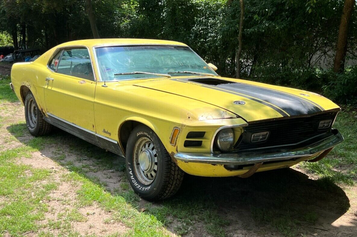 Parked for 43 Year: 1970 Ford Mustang Mach 1 | Barn Finds