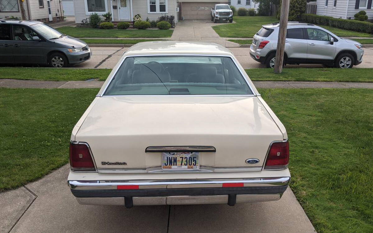 Ford Ltd Crown Victoria Barn Finds