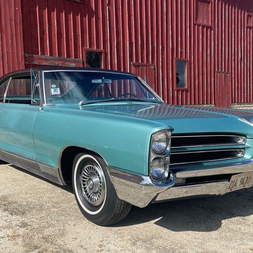 Low Mileage Luxury: 1966 Pontiac Bonneville | Barn Finds