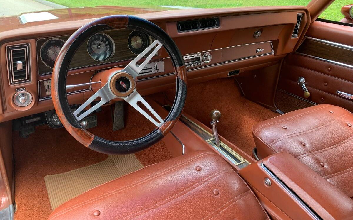 1971 Oldsmobile Cutlass S Interior | Barn Finds