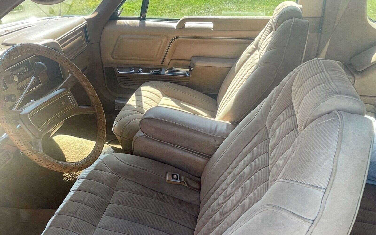 1979 AMC Pacer Interior | Barn Finds