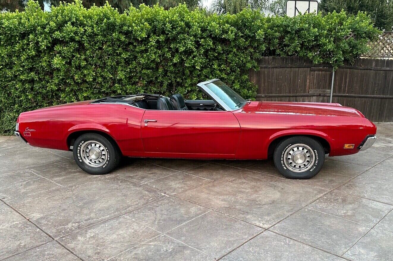 1970 Mercury Cougar XR7 Convertible 2 | Barn Finds