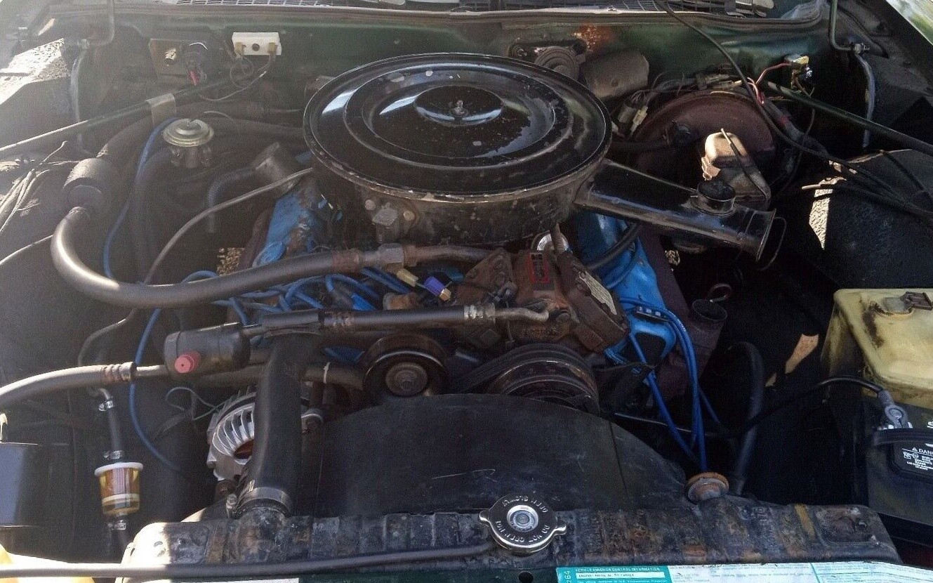 1974 Chrysler New Yorker Brougham Engine Barn Finds