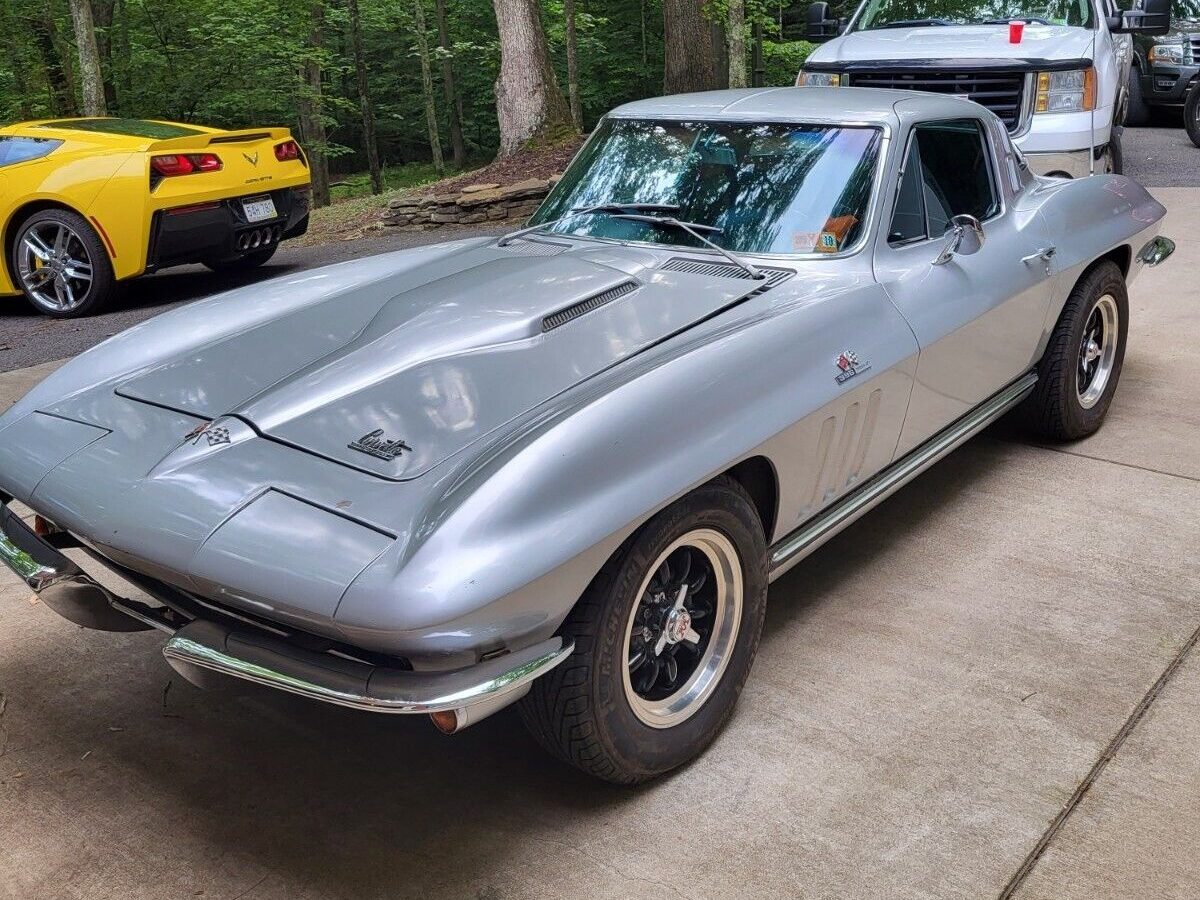 1 of 618: 1965 Chevrolet Corvette | Barn Finds