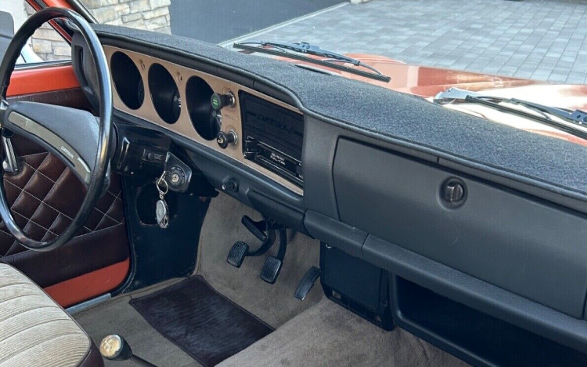 1976 Datsun 620 Pickup Dashboard Barn Finds