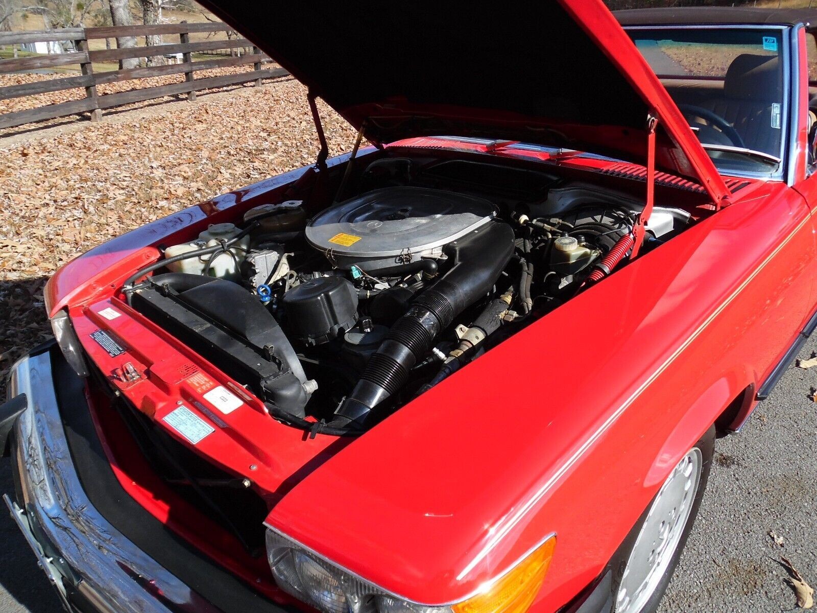 560sl engine Barn Finds