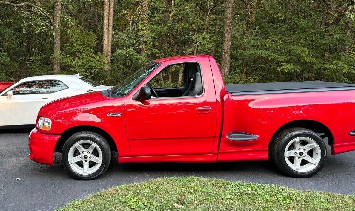 f150 lightning side Barn Finds
