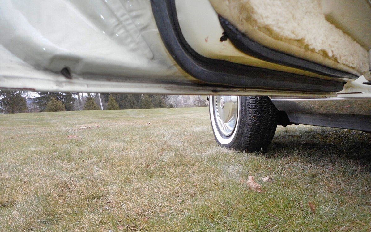 thumbnail image 2 of The Parts Place Rear Door Weatherstrip Seals – 1976-1979 Cadillac Seville 4-Door 2 of 5