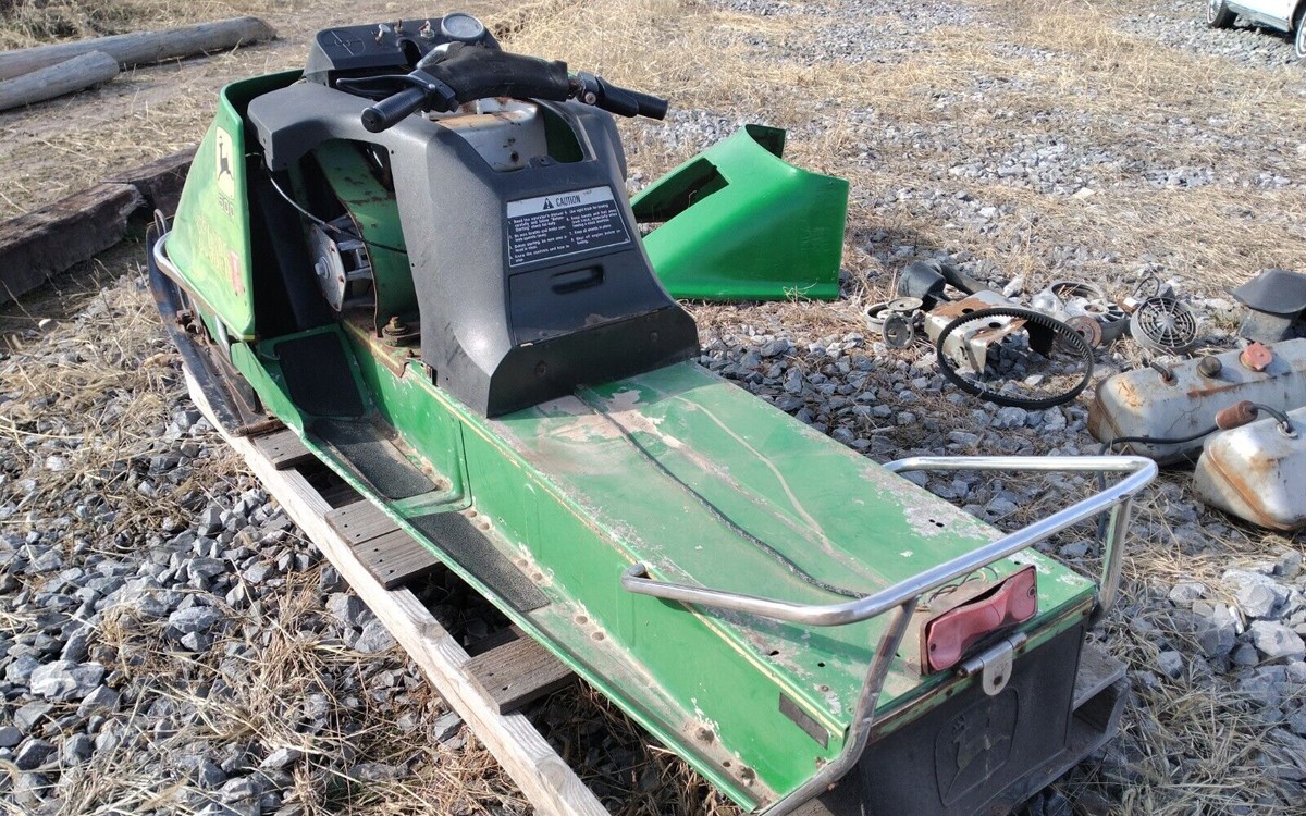 012624 1973 John Deere 500 3 Barn Finds