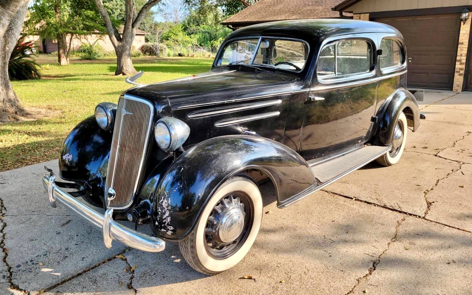BF Auction: 1935 Chevrolet Master De Luxe Coach