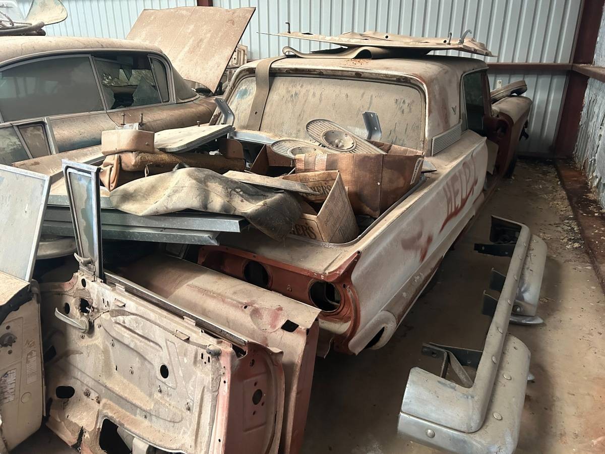 Passenger Rear Barn Finds