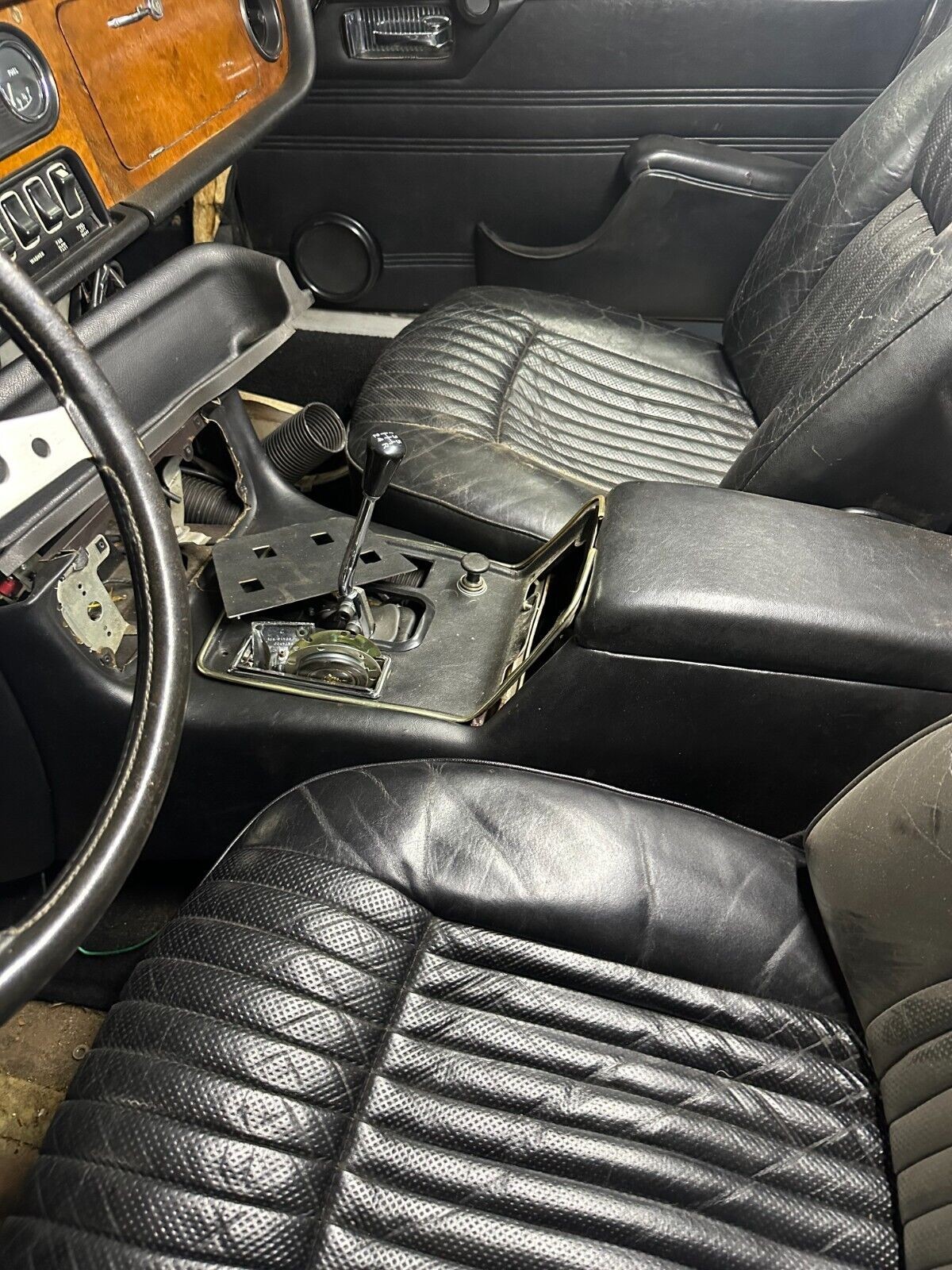 jag xj6 interior Barn Finds