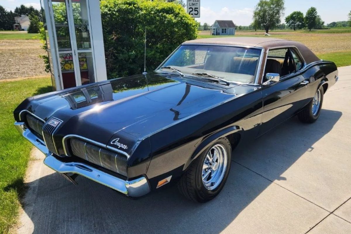 1970-Mercury-Cougar-1-