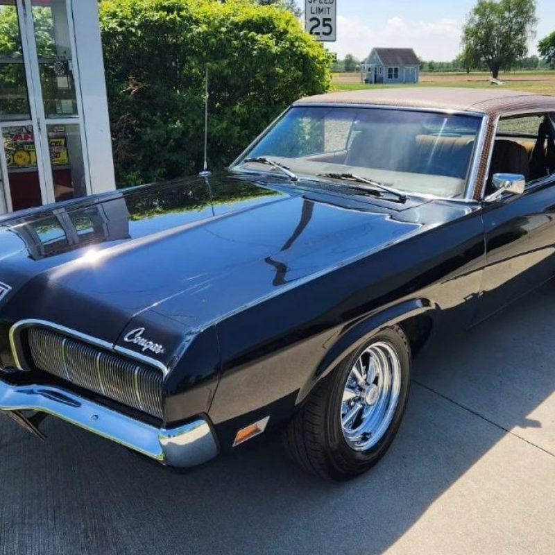 Rare Houndstooth Edition: 1970 Mercury Cougar | Barn Finds