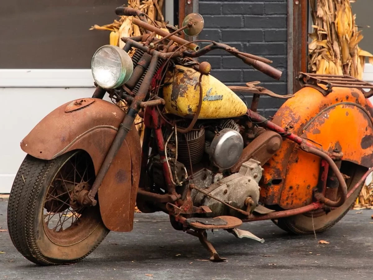 American Pickers Auction Bike: 1948 Indian Chief | Barn Finds