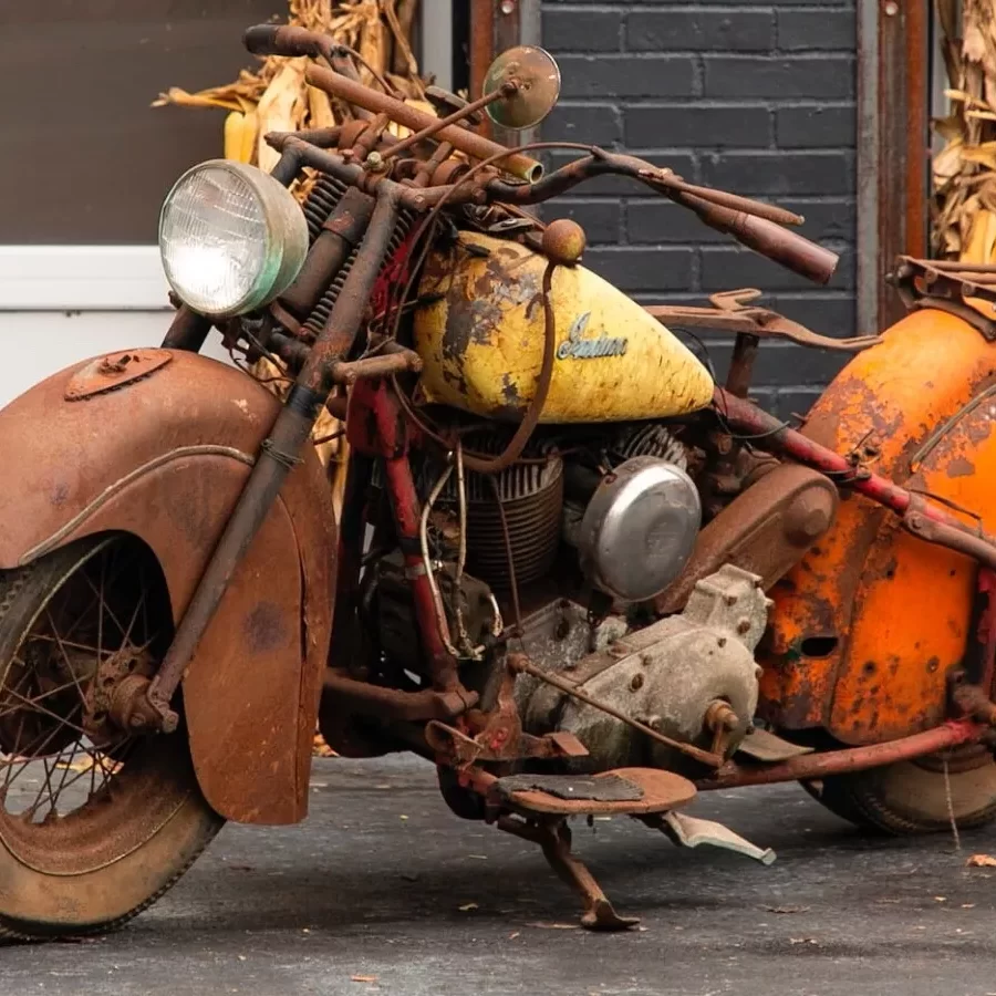 American Pickers Auction Bike: 1948 Indian Chief | Barn Finds
