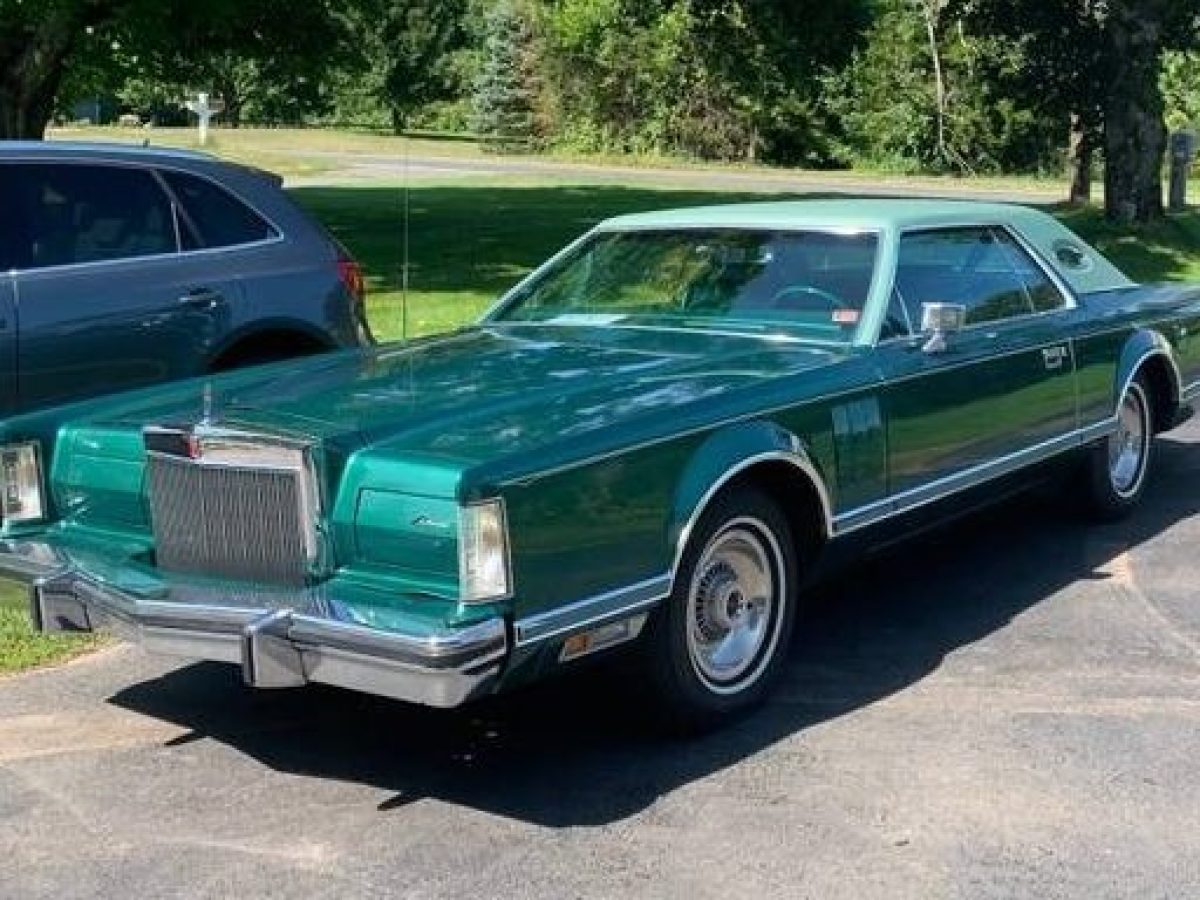 Jolly Green Giant: 1977 Lincoln Continental Mark V With 27k