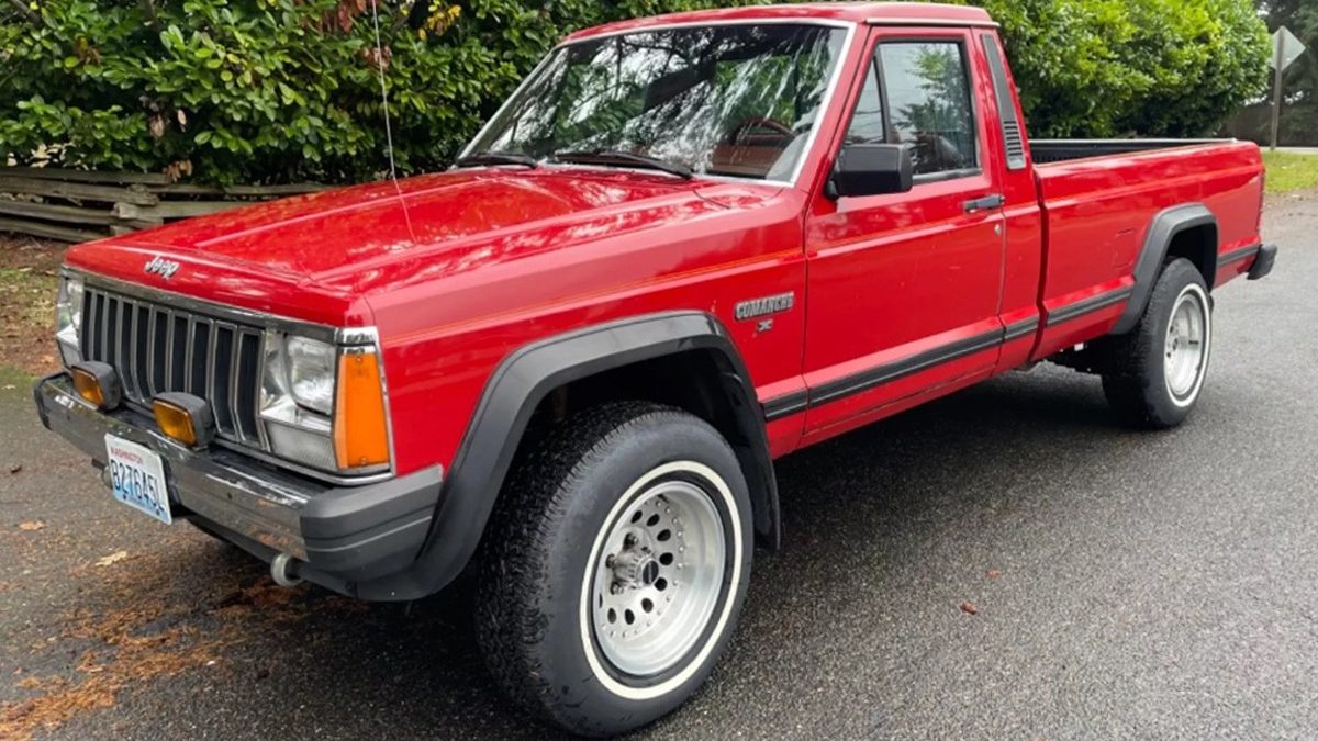 V6 Five-Speed: 1986 Jeep Comanche X 4×4 | Barn Finds
